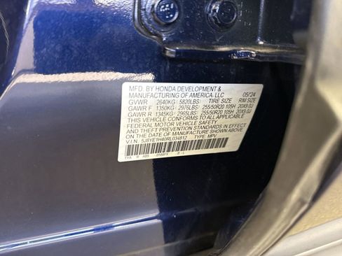 Certified 2024 Acura MDX SH-AWD w/ Technology Package image 37