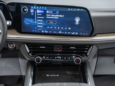 New 2026 Chevrolet Tahoe High Country AWD/4WD image 25