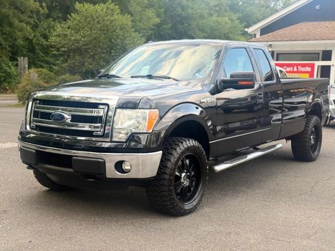 Used 2014 Ford F150 XLT w/ Equipment Group 301A Mid AWD/4WD image 3