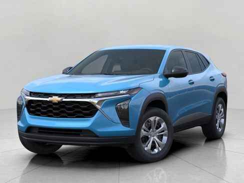 Used 2026 Chevrolet Trax LS FWD image 6