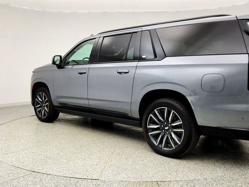 Used 2021 Cadillac Escalade ESV Sport w/ Driver Assist Tech Package image 7