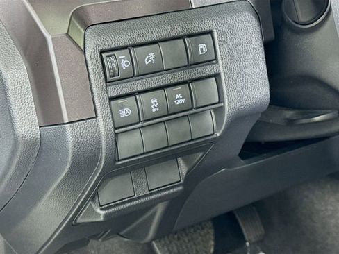 Certified 2025 Toyota 4Runner TRD Off-Road image 19