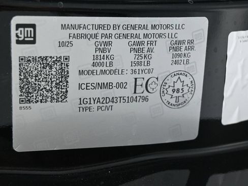 Used 2026 Chevrolet Corvette Stingray Coupe w/ Battery Protection Package RWD image 10