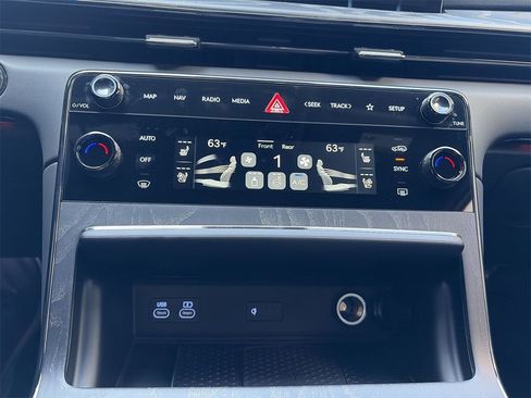 New 2026 Genesis GV80 3.5T Prestige image 17