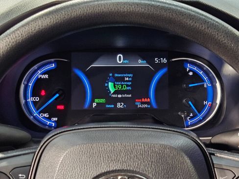Certified 2024 Toyota RAV4 LE AWD/4WD image 15