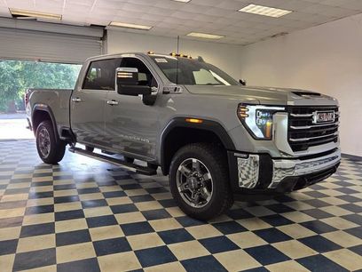 New 2026 GMC Sierra 2500 SLT w/ SLT Premium Package