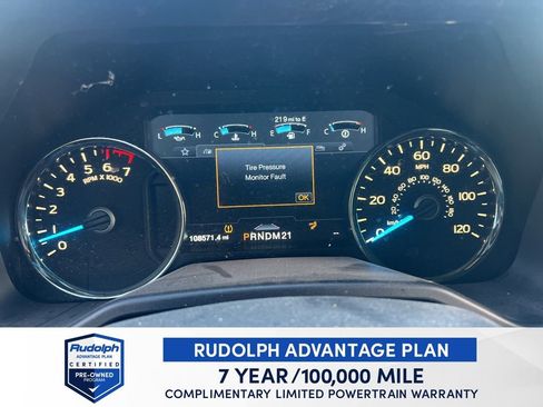 Used 2015 Ford F150 Platinum w/ Equipment Group 701A Luxury image 12