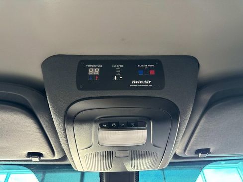 Used 2025 Mercedes-Benz Sprinter 3500 image 28