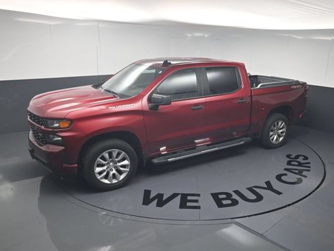 Used 2019 Chevrolet Silverado 1500 Custom w/ Custom Value Package AWD/4WD image 20