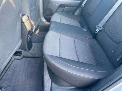 Used 2019 Kia Rio S image 17