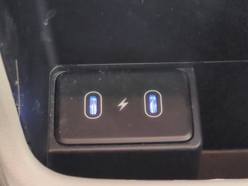 Used 2025 Hyundai Kona SEL FWD image 18