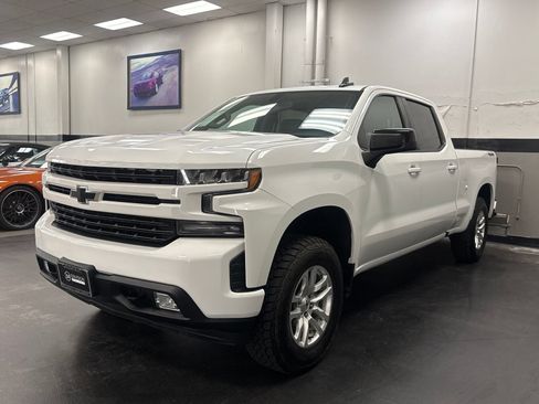 Used 2022 Chevrolet Silverado 1500 RST w/ Convenience Package II AWD/4WD image 6