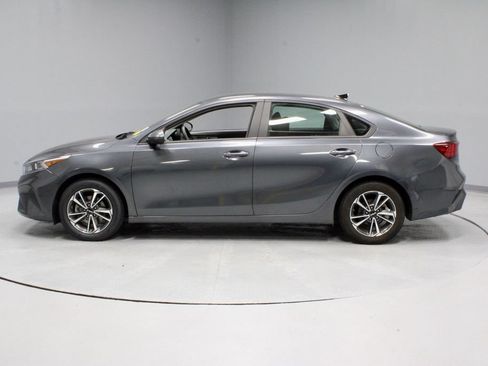 Used 2024 Kia Forte LXS FWD image 5