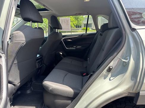 Used 2022 Toyota RAV4 XLE w/ Convenience Package AWD/4WD image 26