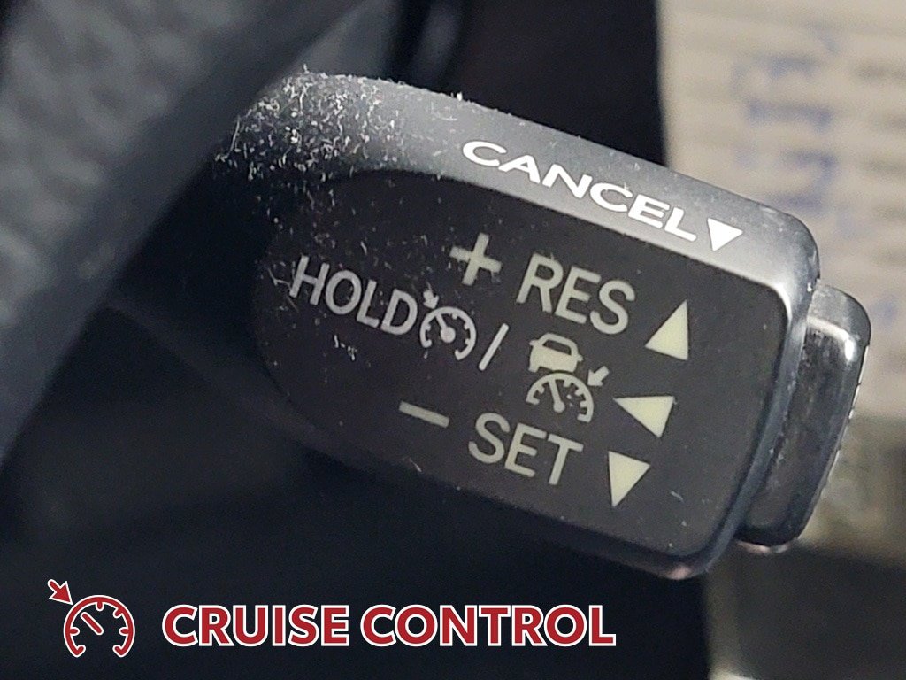 Used 2017 Toyota RAV4 XLE w/ All Weather Liner Package AWD/4WD image 18