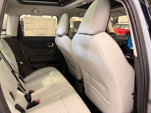 Used 2025 MINI Cooper S FWD image 25