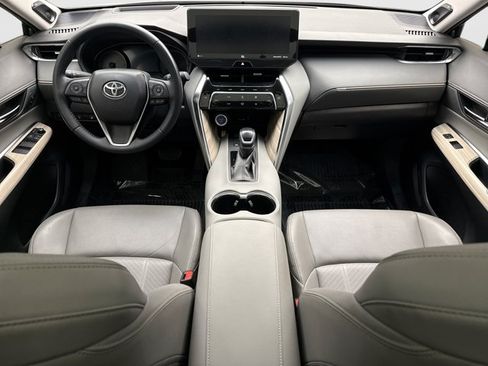 Used 2021 Toyota Venza Limited w/ Advanced Technology Package AWD/4WD image 14