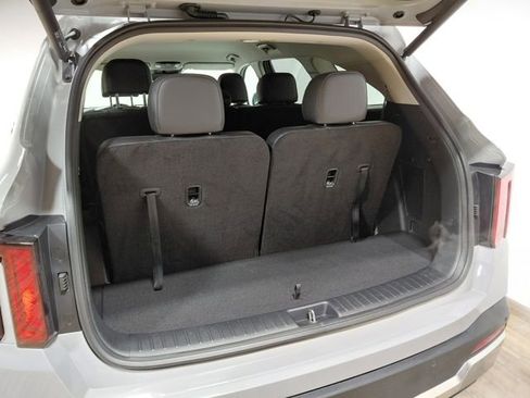 Used 2026 Kia Sorento EX image 48