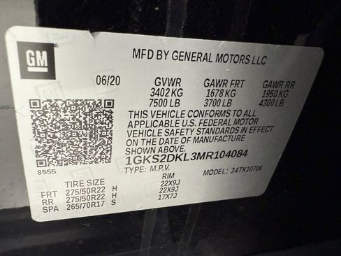 Used 2021 GMC Yukon Denali w/ Denali Premium Package image 16