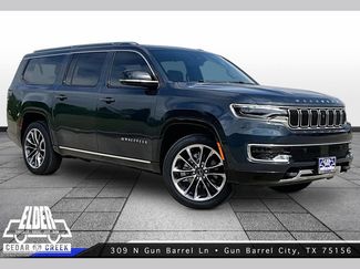 Used 2025 Jeep Wagoneer L Series III w/ Premium Group I AWD/4WD video 1