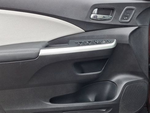 Used 2016 Honda CR-V Touring image 12