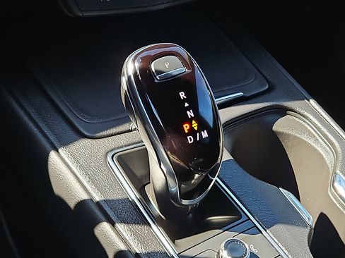 Certified 2024 Cadillac XT4 Premium Luxury image 14