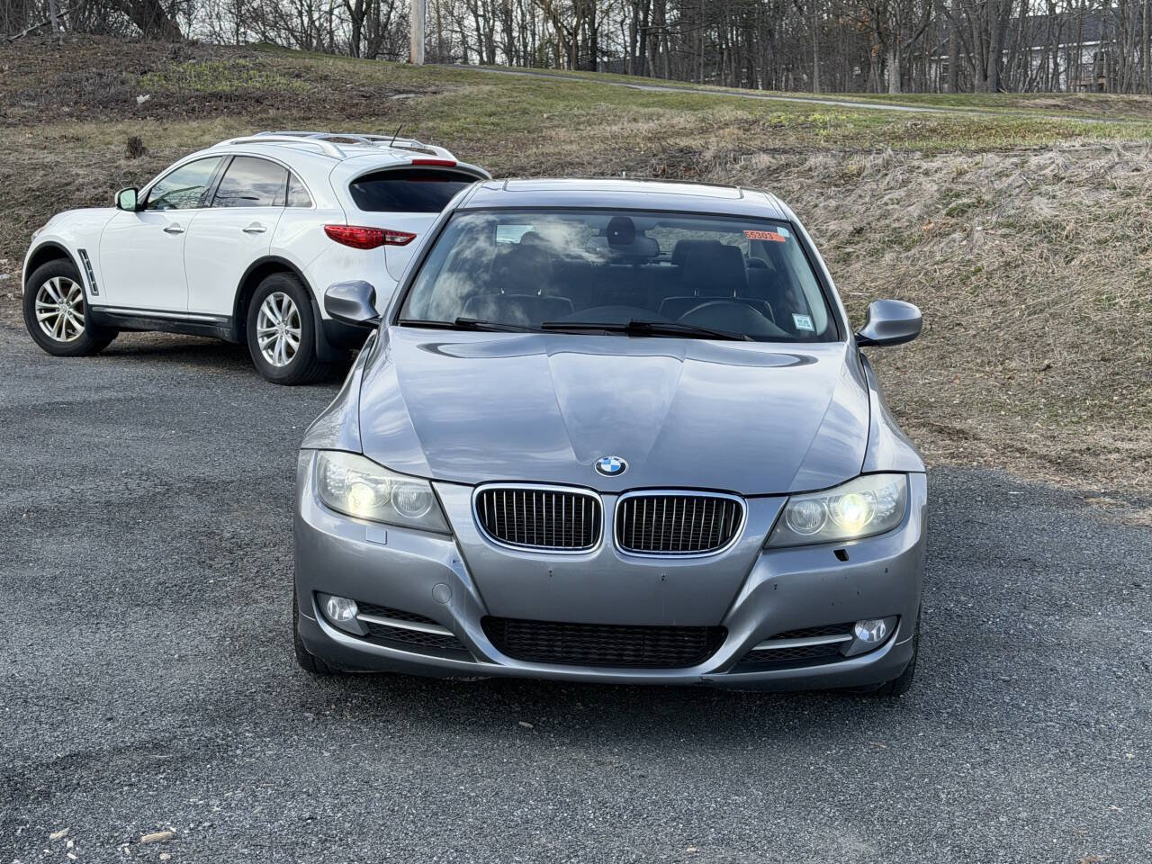 Used 2011 BMW 335i xDrive Sedan AWD/4WD image 1