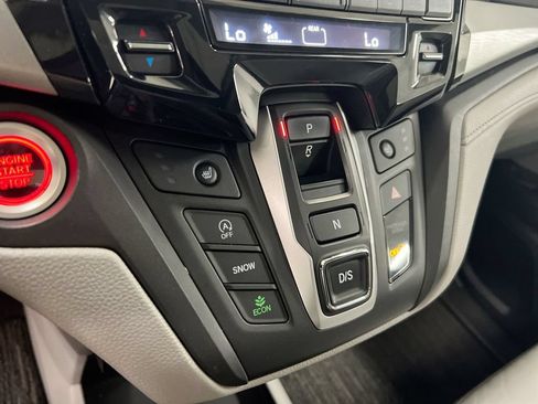 Used 2022 Honda Odyssey EX-L image 17