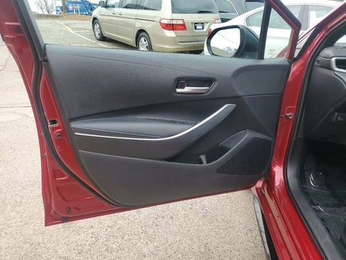Used 2022 Toyota Corolla SE FWD image 18