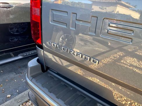 Certified 2022 Chevrolet Colorado LT w/ LT Convenience Package image 8