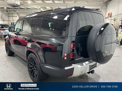 Used 2023 Land Rover Defender 130 SE AWD/4WD image 6