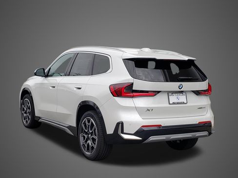 New 2026 BMW X1 xDrive28i w/ Convenience Package AWD/4WD image 8