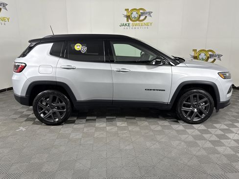 New 2026 Jeep Compass Limited image 8