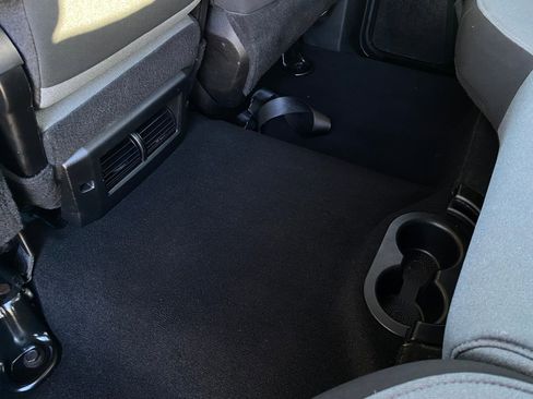 Used 2023 RAM 1500 Classic SLT image 28