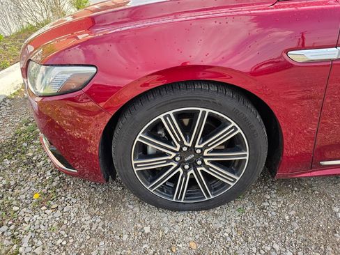 Used 2017 Lincoln Continental Reserve image 3