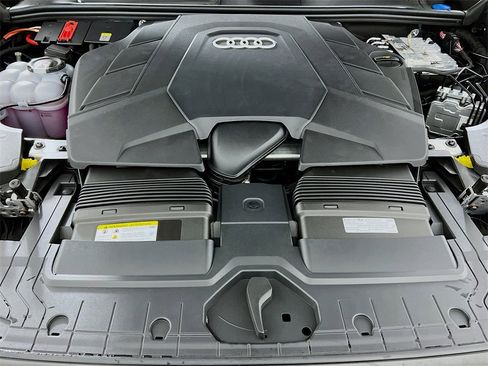 New 2026 Audi Q8 Premium Plus image 33
