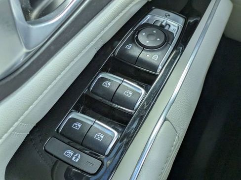 Used 2023 Kia Sorento SX image 25