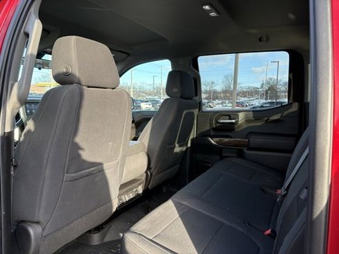 Used 2022 Chevrolet Silverado 1500 RST image 16