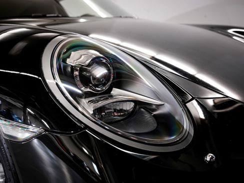 Used 2013 Porsche 911 Carrera S RWD image 40