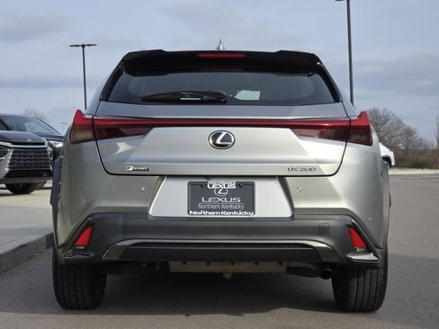 Used 2019 Lexus UX 200 F Sport image 25