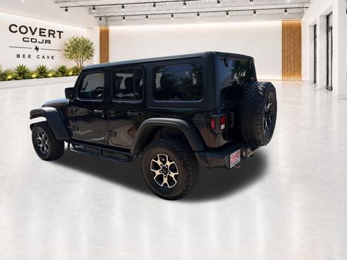 Certified 2020 Jeep Wrangler Unlimited Rubicon AWD/4WD image 9