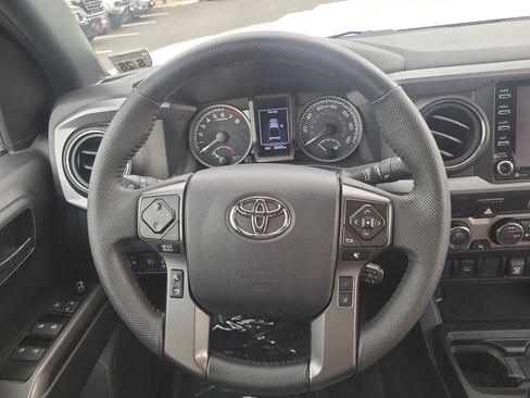 Certified 2023 Toyota Tacoma TRD Sport AWD/4WD image 21