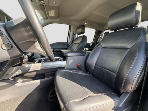 Used 2023 Ford F250 Lariat w/ Sport Appearance Package image 27