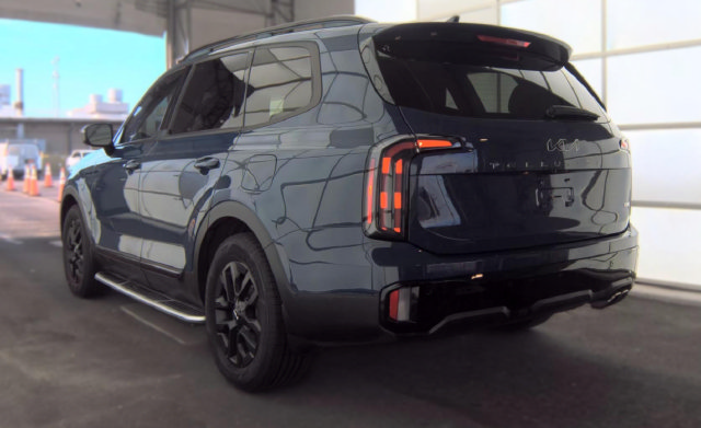 Used 2024 Kia Telluride SX X-Pro AWD/4WD image 3