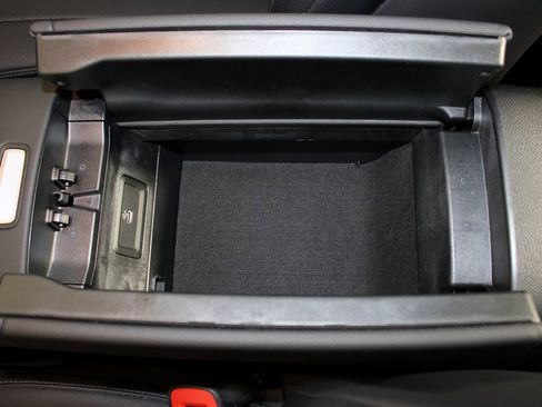 Certified 2025 Mercedes-Benz E 350 4MATIC Sedan image 26