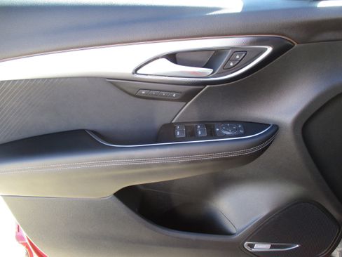 Used 2025 Buick Envision Sport Touring AWD/4WD image 29