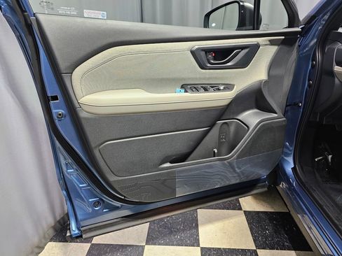 New 2025 Subaru Forester Premium image 8