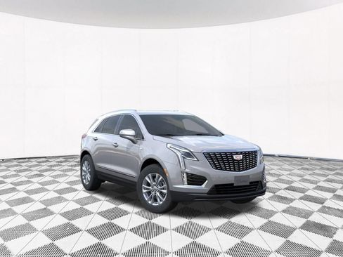 New 2026 Cadillac XT5 Luxury w/ LPO, Floor Liner Package AWD/4WD image 8