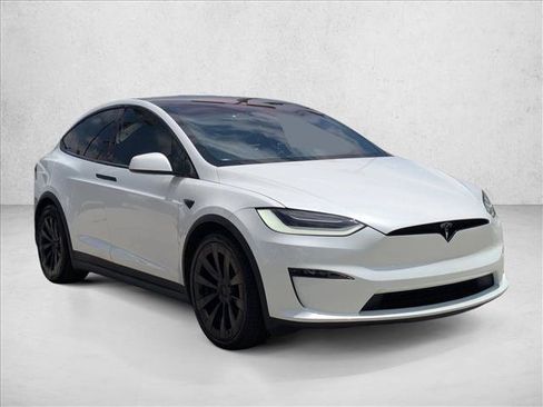 Used 2023 Tesla Model X AWD/4WD image 3