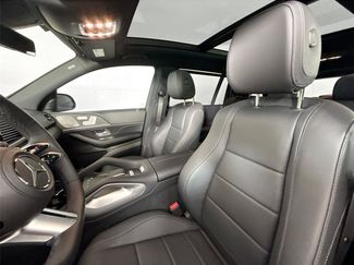 Used 2025 Mercedes-Benz GLS 450 4MATIC video 3